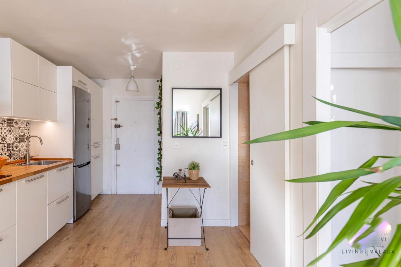 Apartamento En La Playa En Paseo Maritimo Малага Екстериор снимка