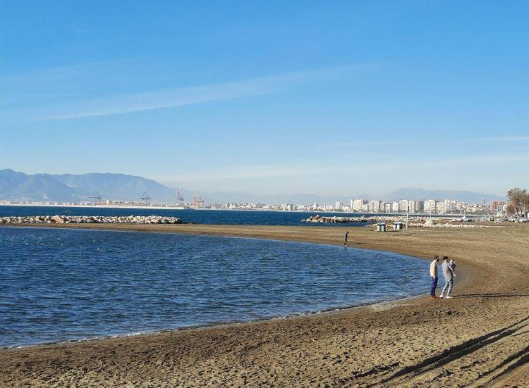 Apartamento En La Playa En Paseo Maritimo Малага Екстериор снимка